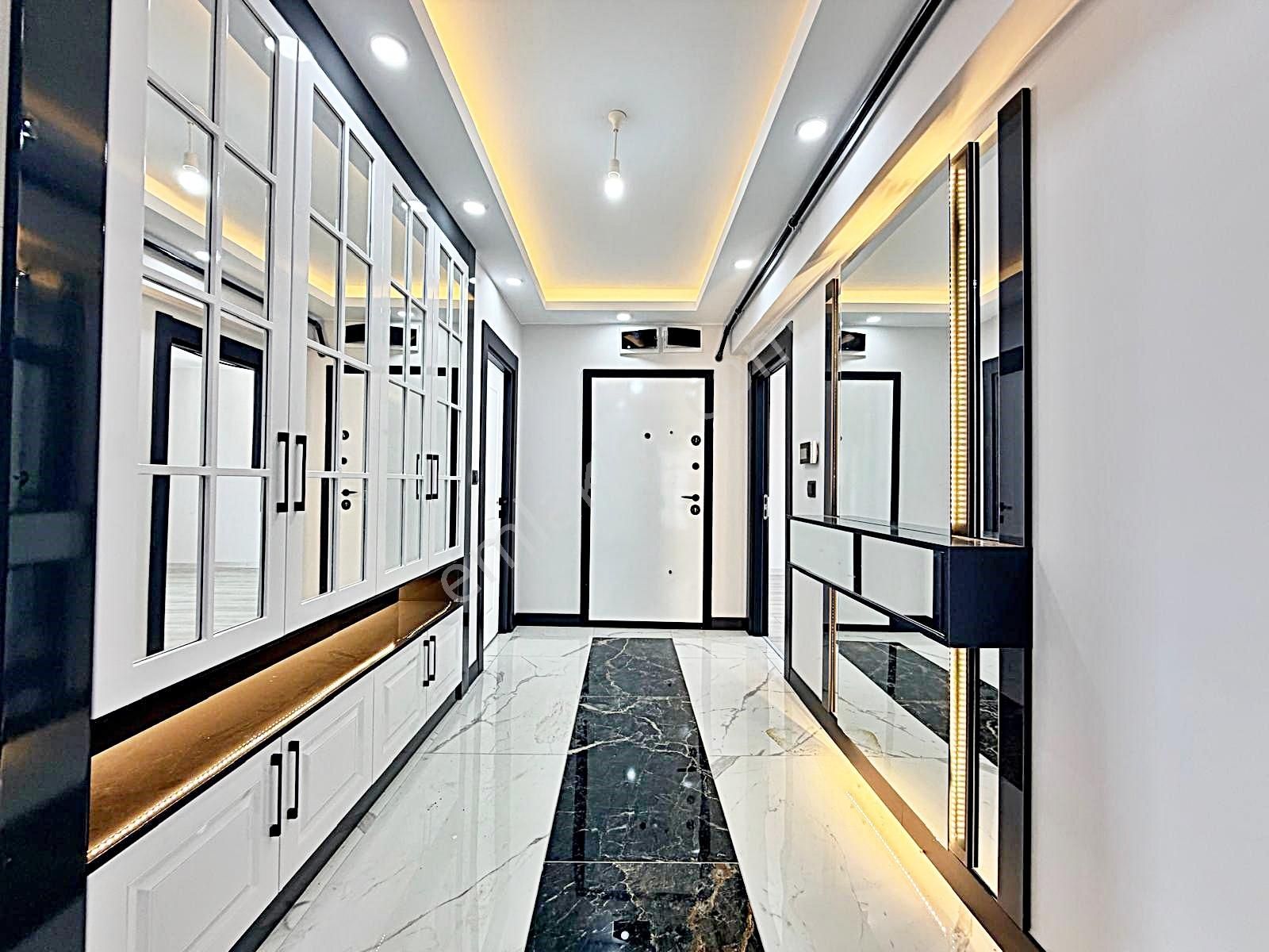 Yuvam'dan Merkezi Konumda Ultra Lüx Geniş Acil Satılık 4+1 - Görsel 31