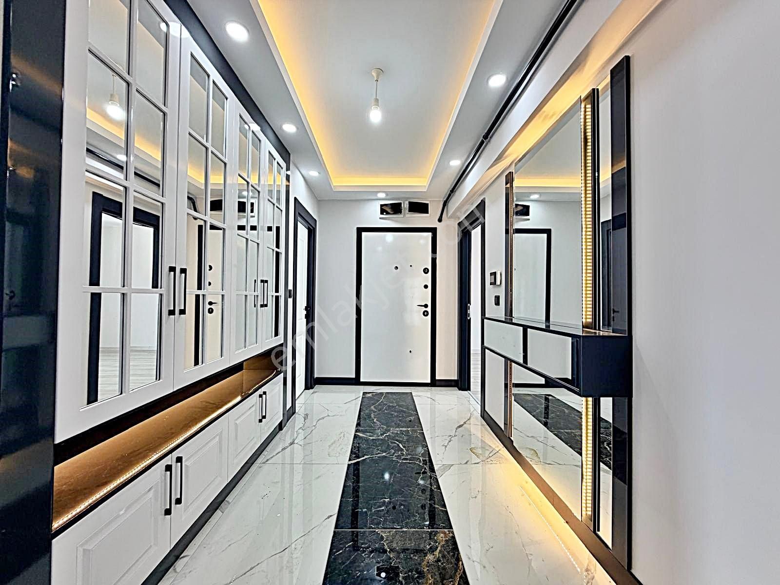 Yuvam'dan Merkezi Konumda Ultra Lüx Geniş Acil Satılık 4+1 - Görsel 28