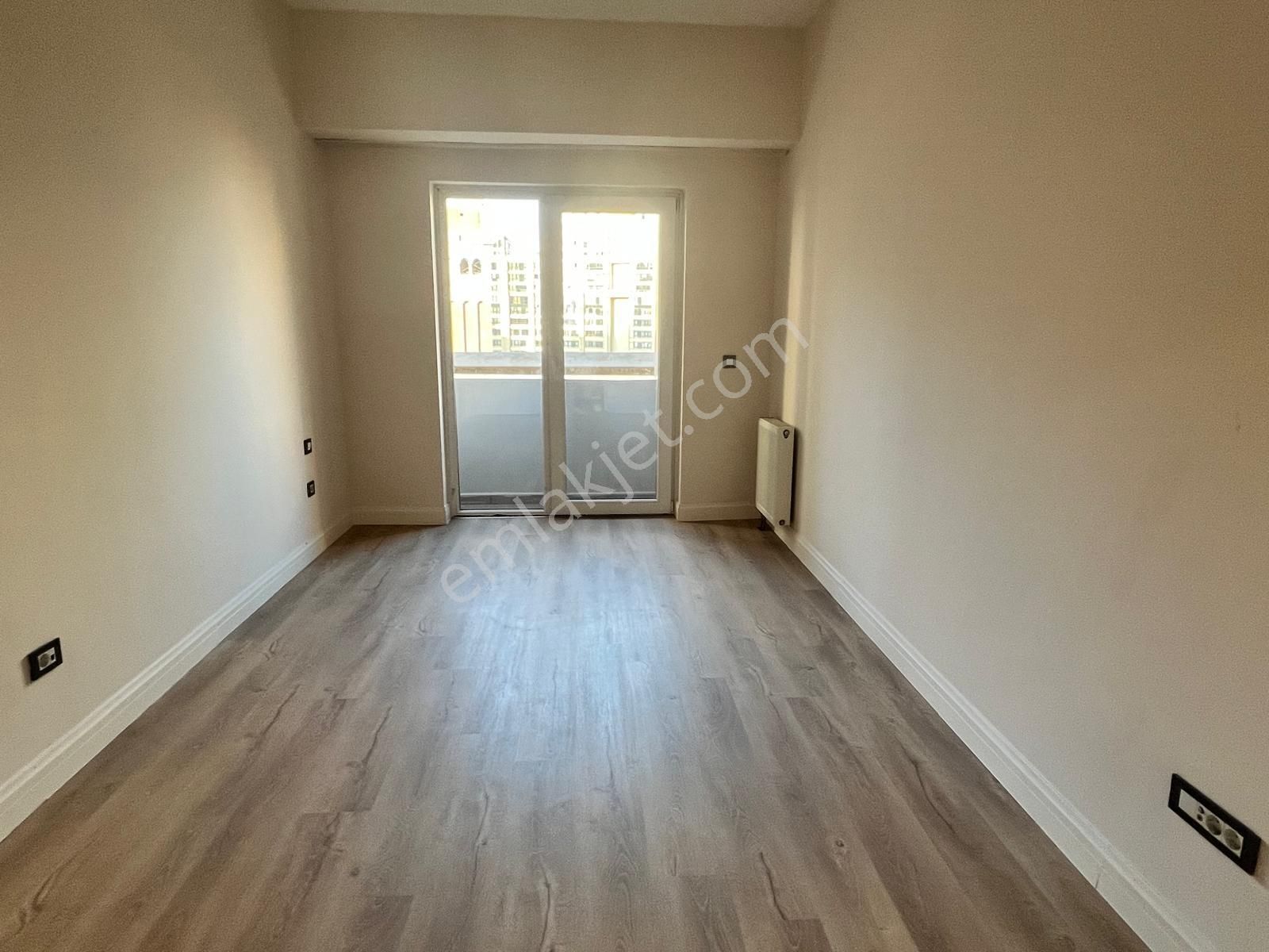 Kiptaş Venezia Mega Satılık Boş Avm Mnzr. Çift Banyolu Balkonlu En Uygun 3+1 Daire - Görsel 11