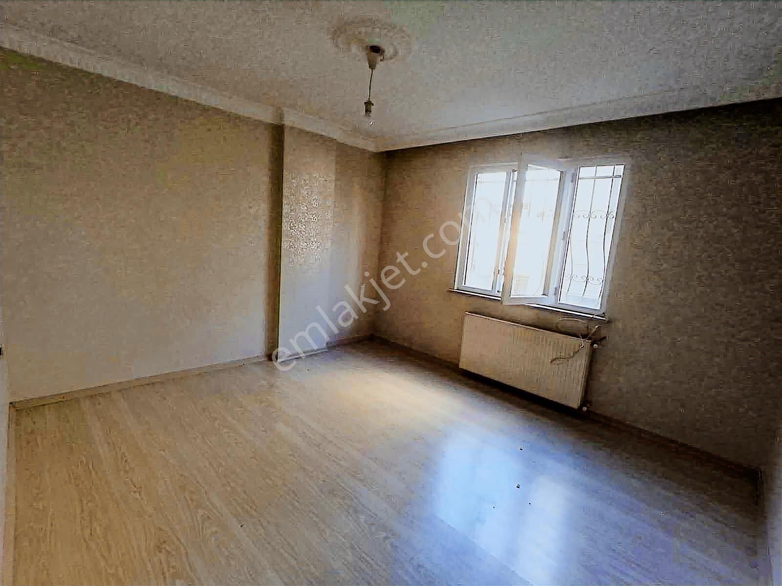 Küçükçekmece Adliye Yakını Fırsat 2+1 Lüx Daire - Görsel 3