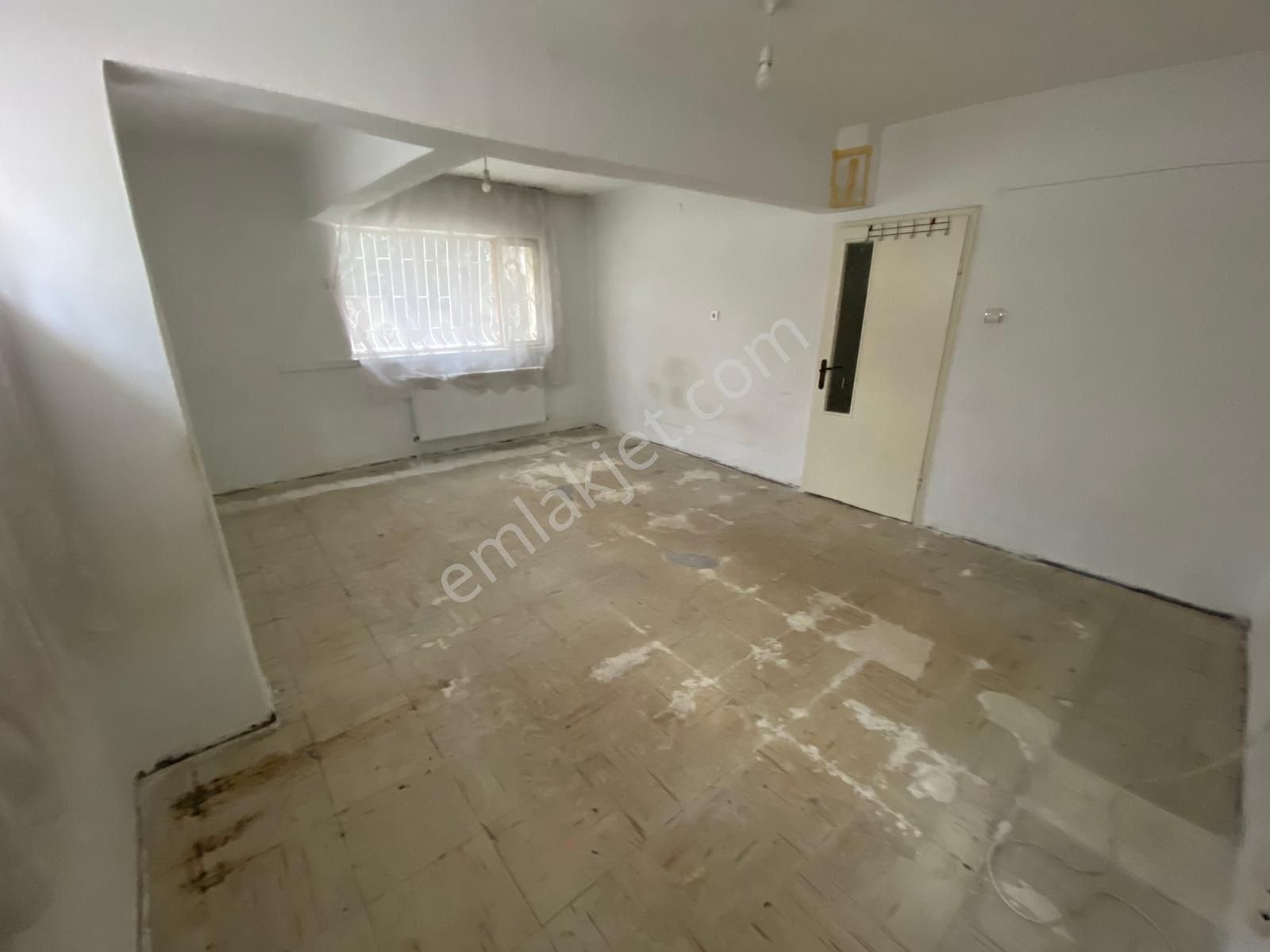 Bu Fiyata Başka Daire Yok İskanlı Bahçe Katı 2+1 Satılık Daire - Görsel 5