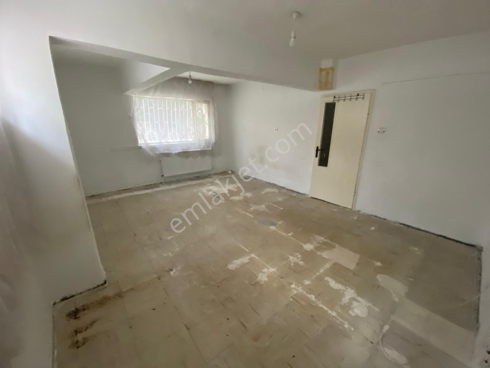 Bu Fiyata Başka Daire Yok İskanlı Bahçe Katı 2+1 Satılık Daire - Görsel 6