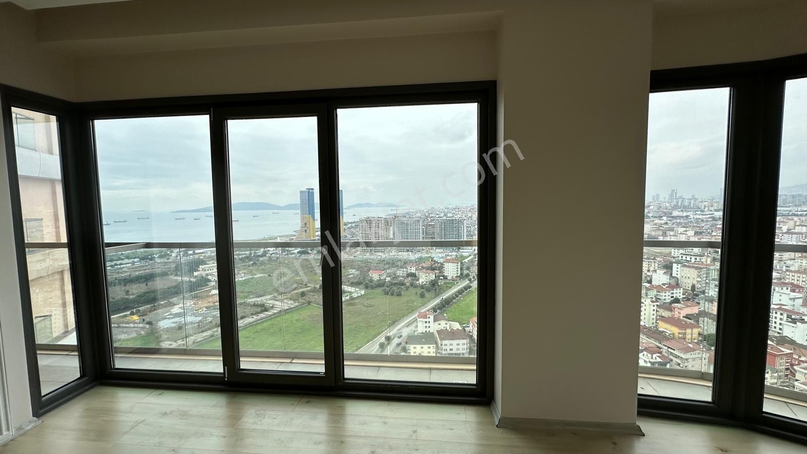 Denize 600 Metre!kartal Park 34 Sitesinde Deniz Manzaralı 3+1 - Görsel 5