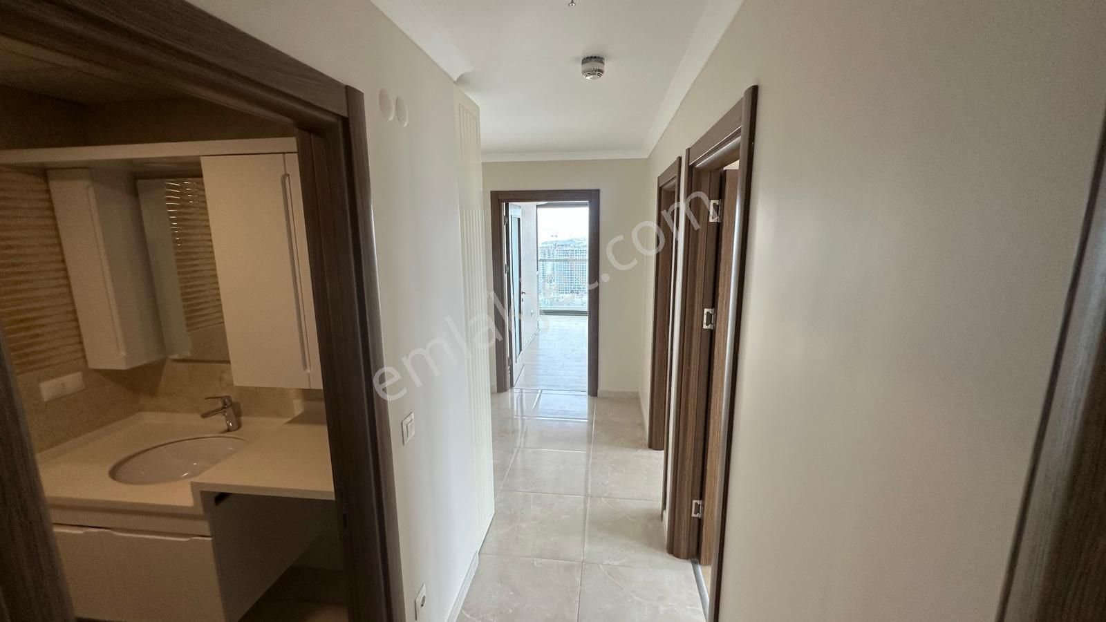 Denize 600 Metre!kartal Park 34 Sitesinde Deniz Manzaralı 3+1 - Görsel 19