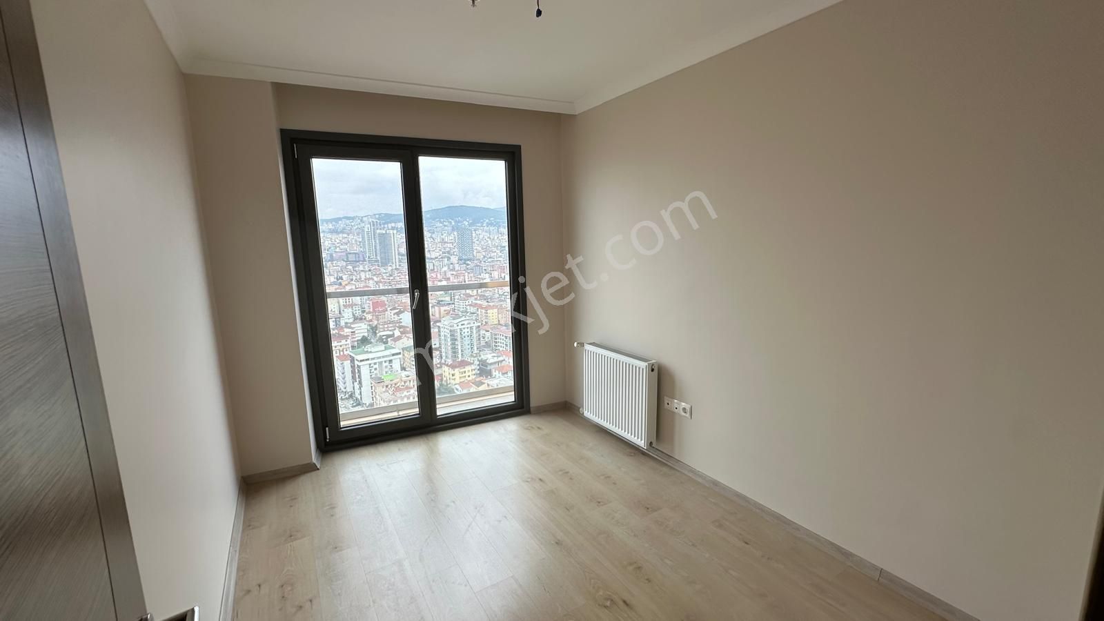 Denize 600 Metre!kartal Park 34 Sitesinde Deniz Manzaralı 3+1 - Görsel 14