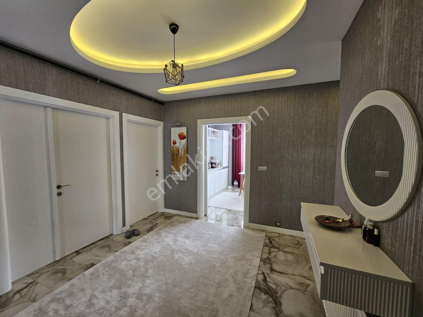 Ulaş Emlaktan Atakentte Cadde Üzeri Lüks 4+1 Daire - Görsel 32