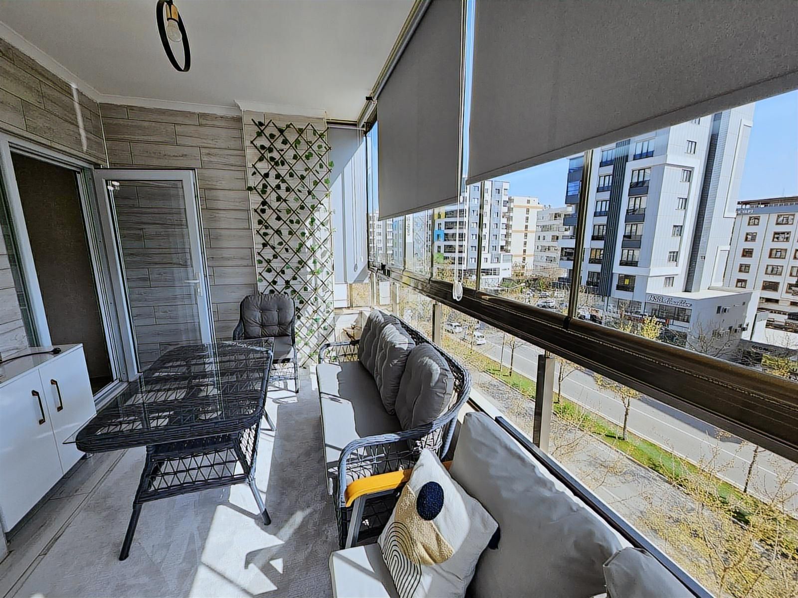 Ulaş Emlaktan Atakentte Cadde Üzeri Lüks 4+1 Daire - Görsel 13