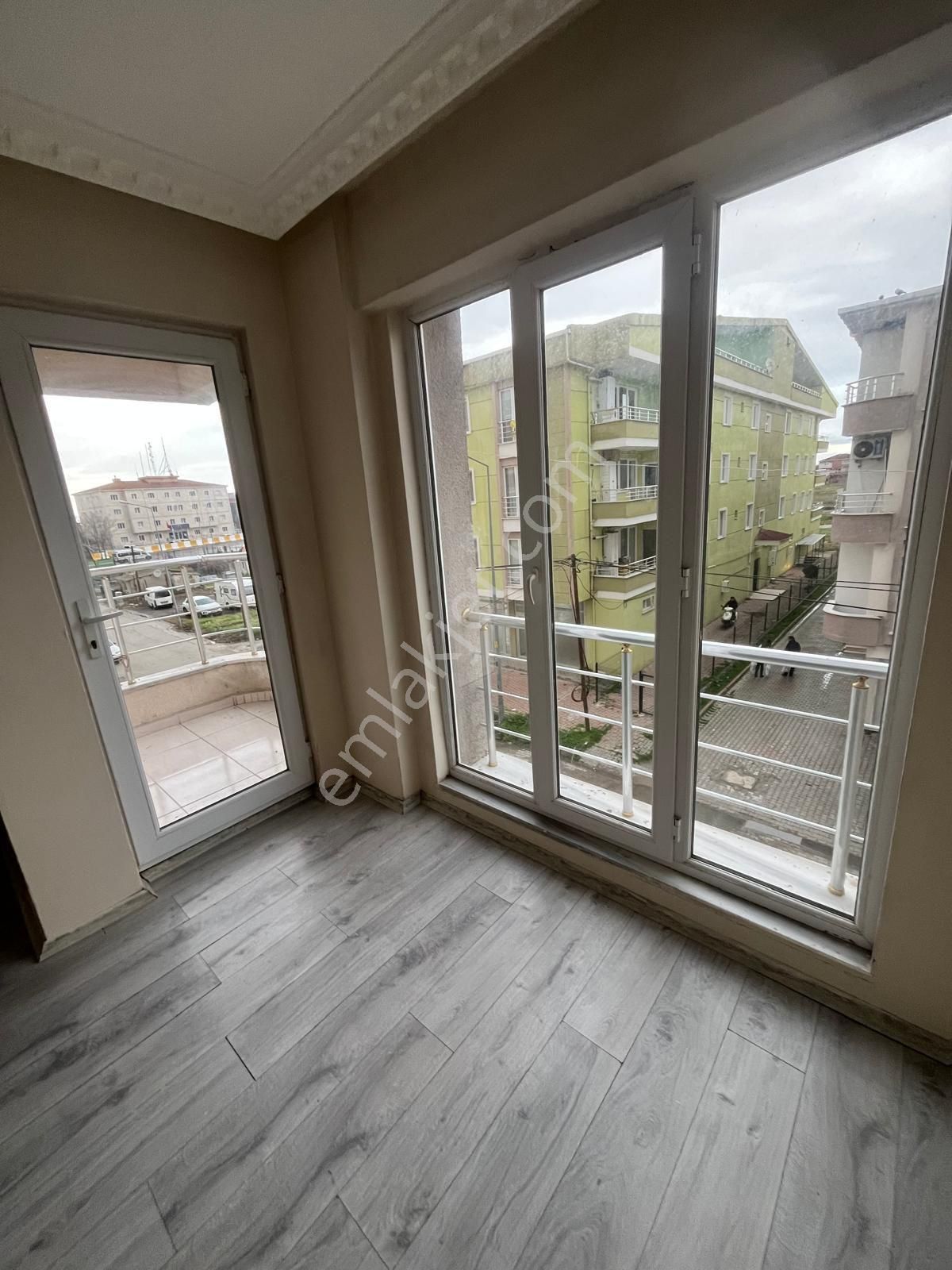 Tekirdağ Muratlı İstiklal Mahallesi Satılık 2+1 Daire - Görsel 6