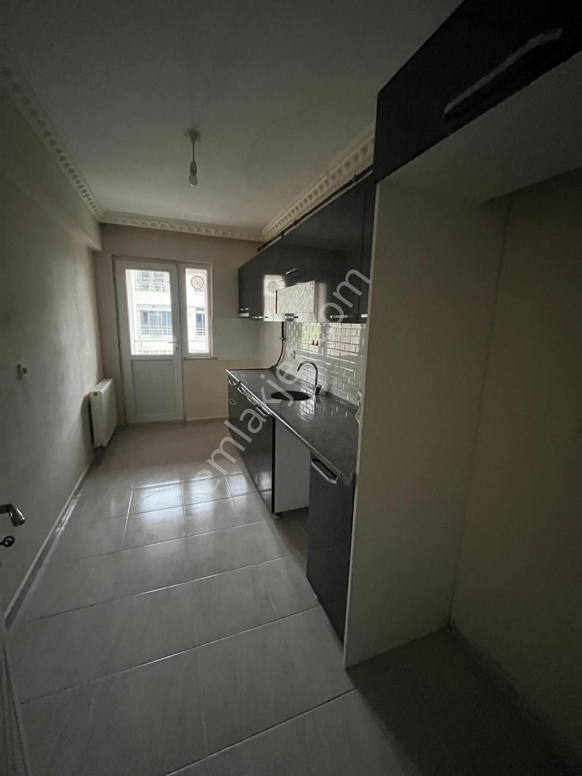 Tekirdağ Muratlı İstiklal Mahallesi Satılık 2+1 Daire - Görsel 16