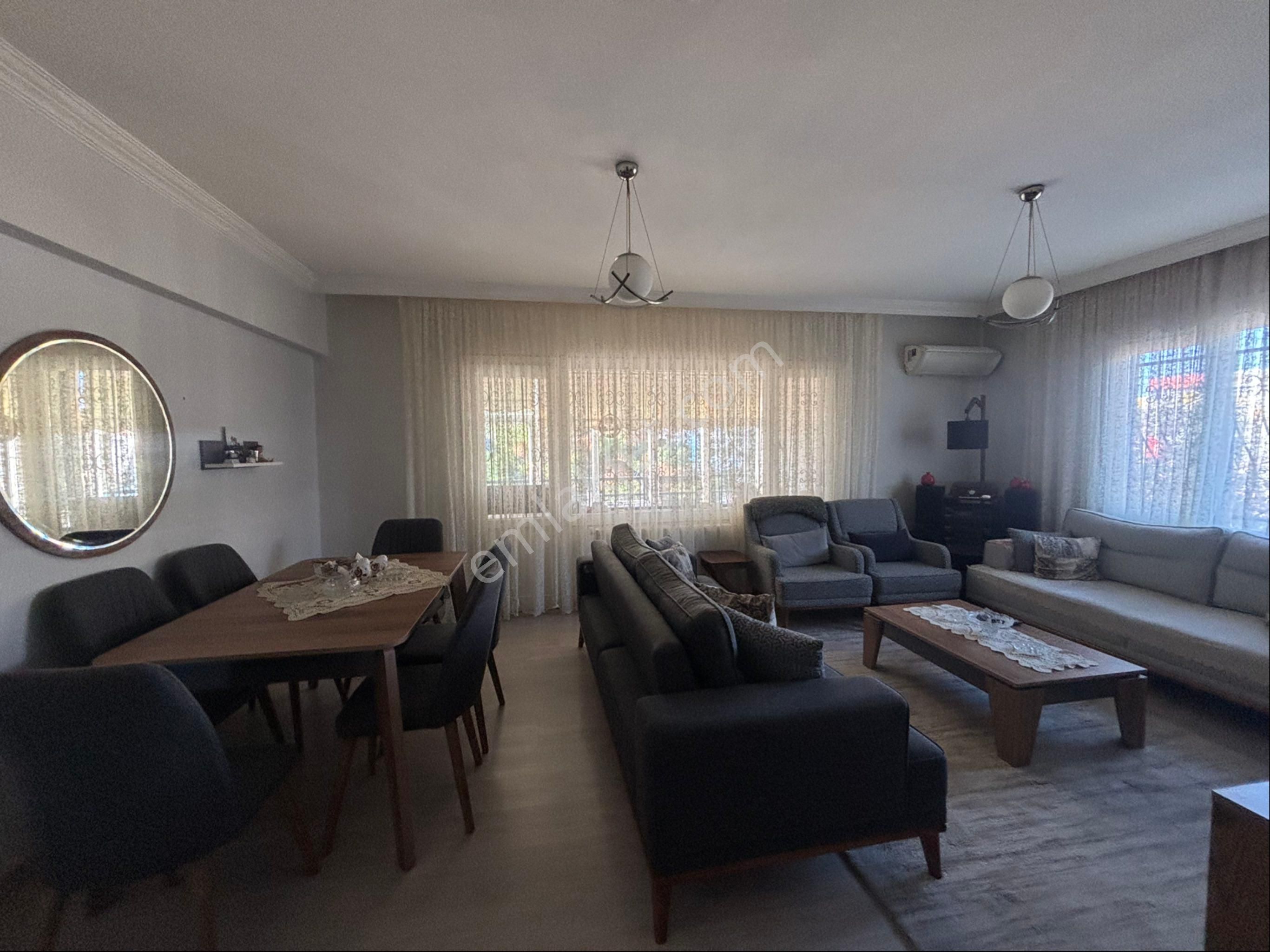 Kuşadası Ege Mahallesi Satılık 3+1 Ferah Daire - Görsel 7