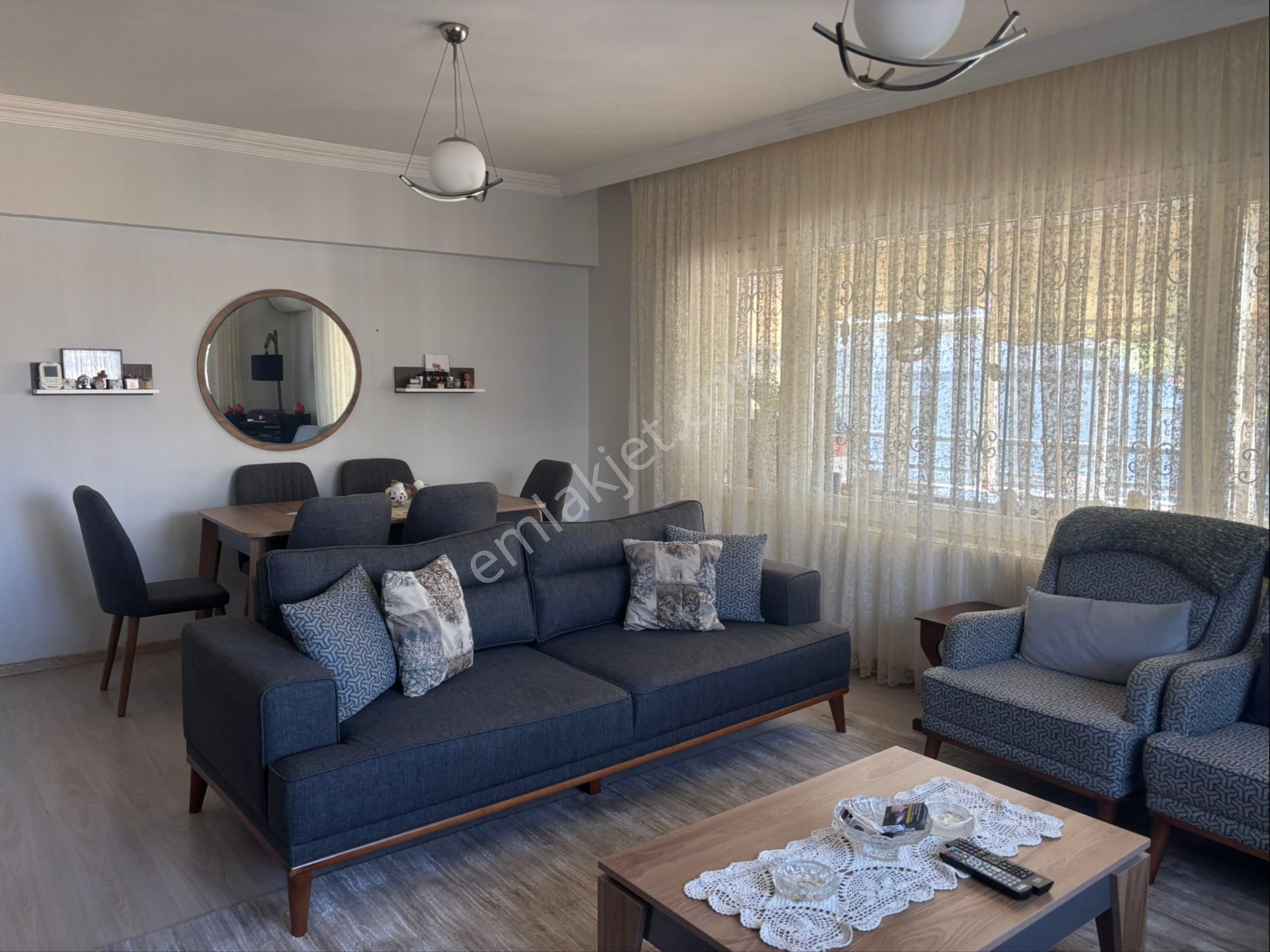 Kuşadası Ege Mahallesi Satılık 3+1 Ferah Daire - Görsel 9