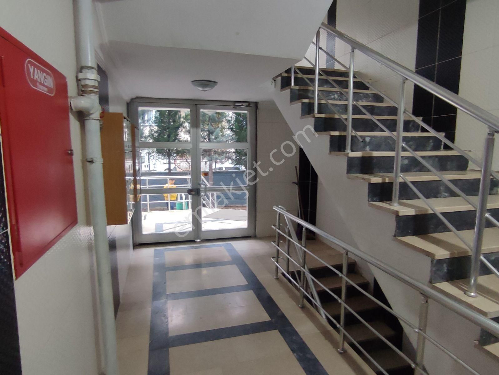 Şefikcan'da 3+1 Y. Giriş Geniş Site İçi Kiralık Daire - Görsel 14