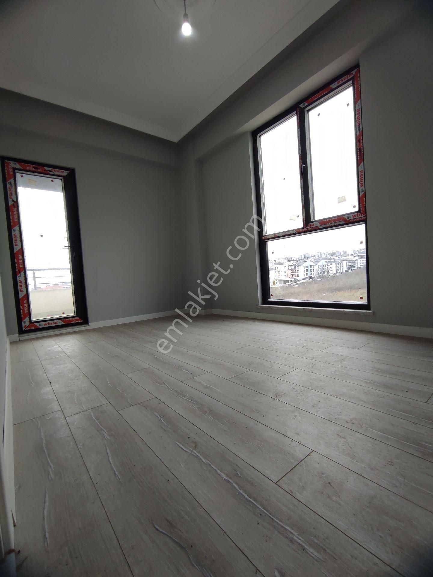 Çiftlikköy Merkez Kiptaş Konutları Civarında Satılık A Kalite 3+1 Daire - Görsel 2