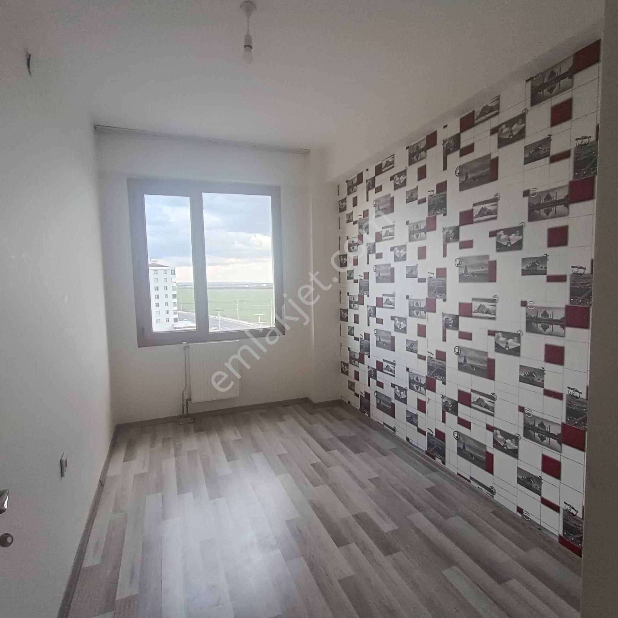 Dıyarakır Gök Kuşagı Vılları Arkası 3+1 Lüx Daire - Görsel 9