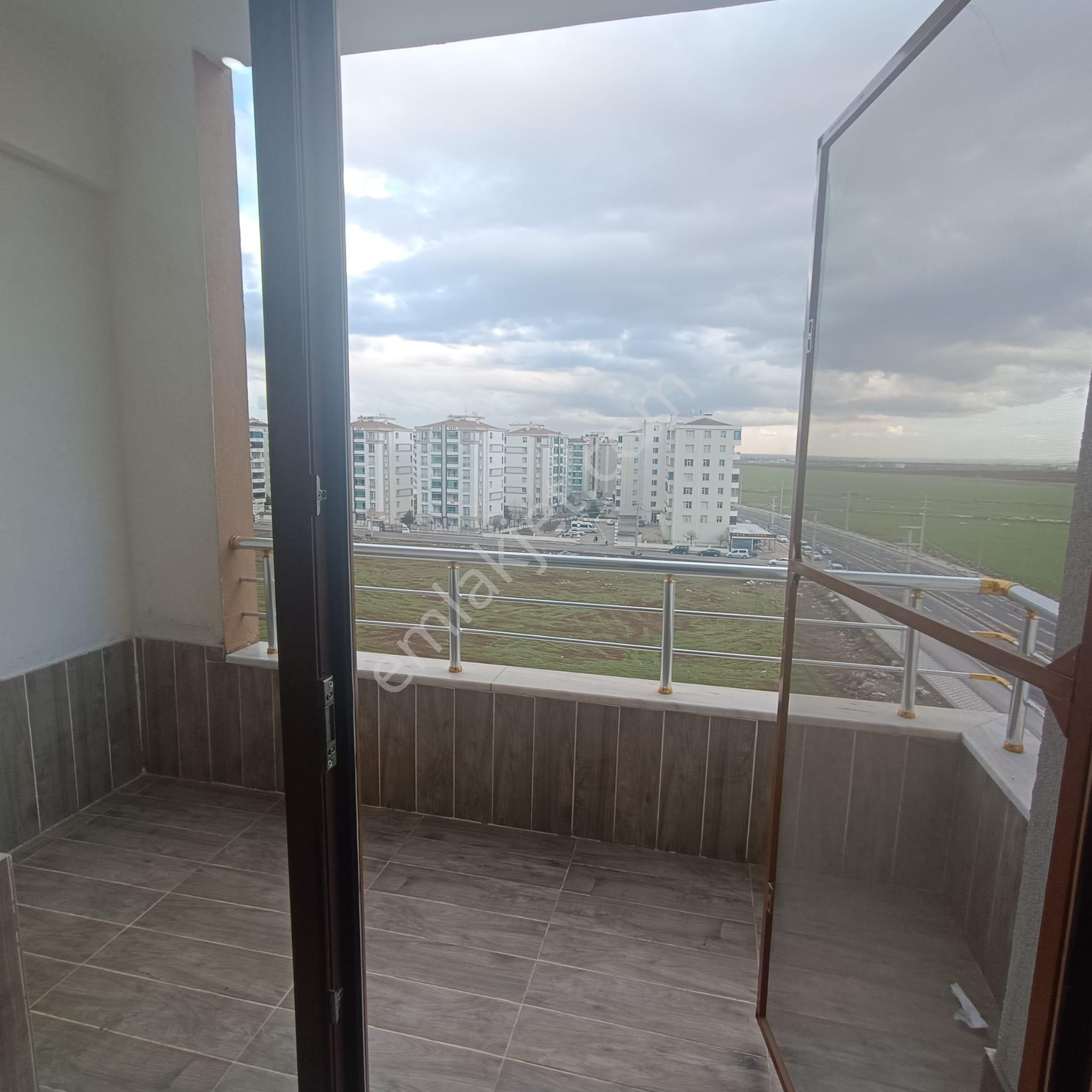 Dıyarakır Gök Kuşagı Vılları Arkası 3+1 Lüx Daire - Görsel 18