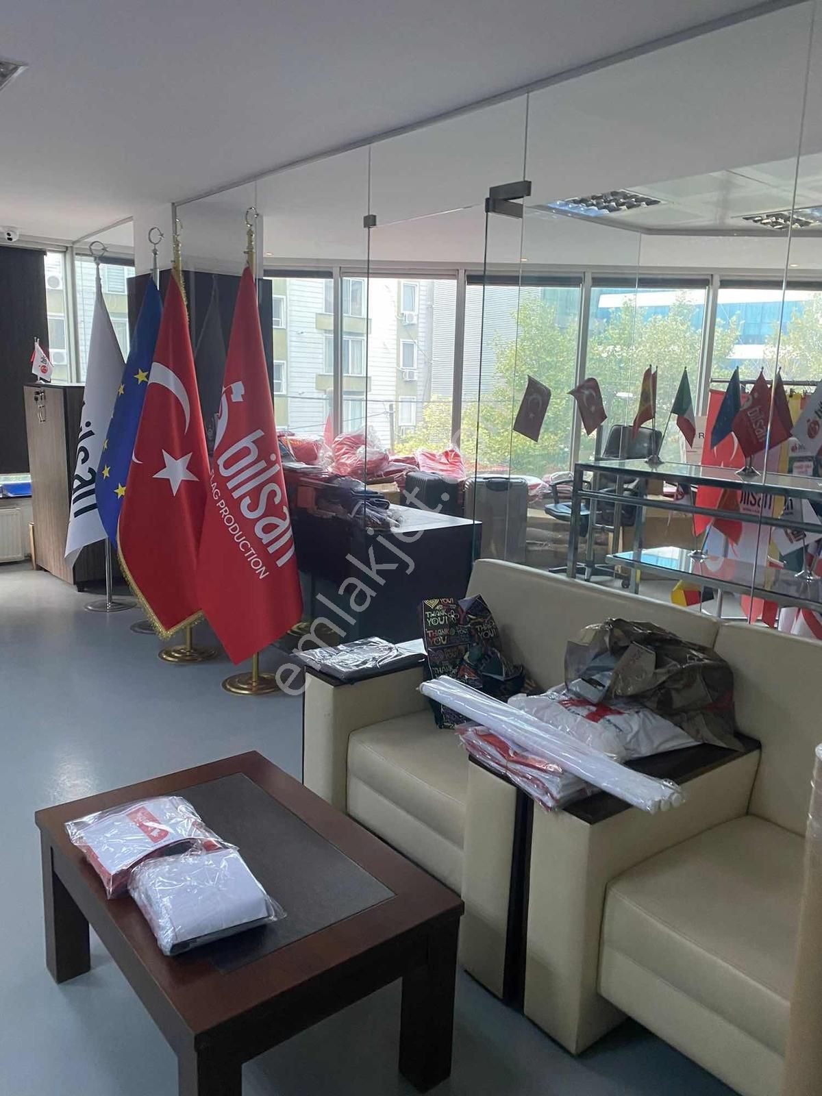 E5 Ve Metrobüse 100m Mesafedeki İş Merkezinde 240m2 Ofis Katı - Görsel 3