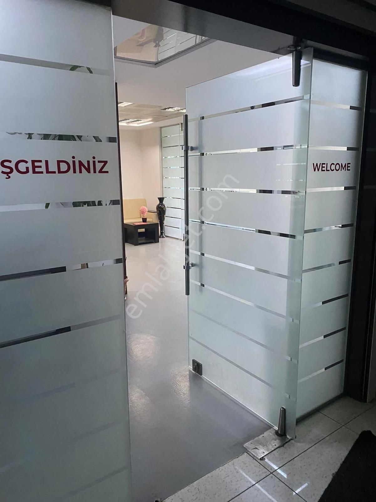 E5 Ve Metrobüse 100m Mesafedeki İş Merkezinde 240m2 Ofis Katı - Görsel 11