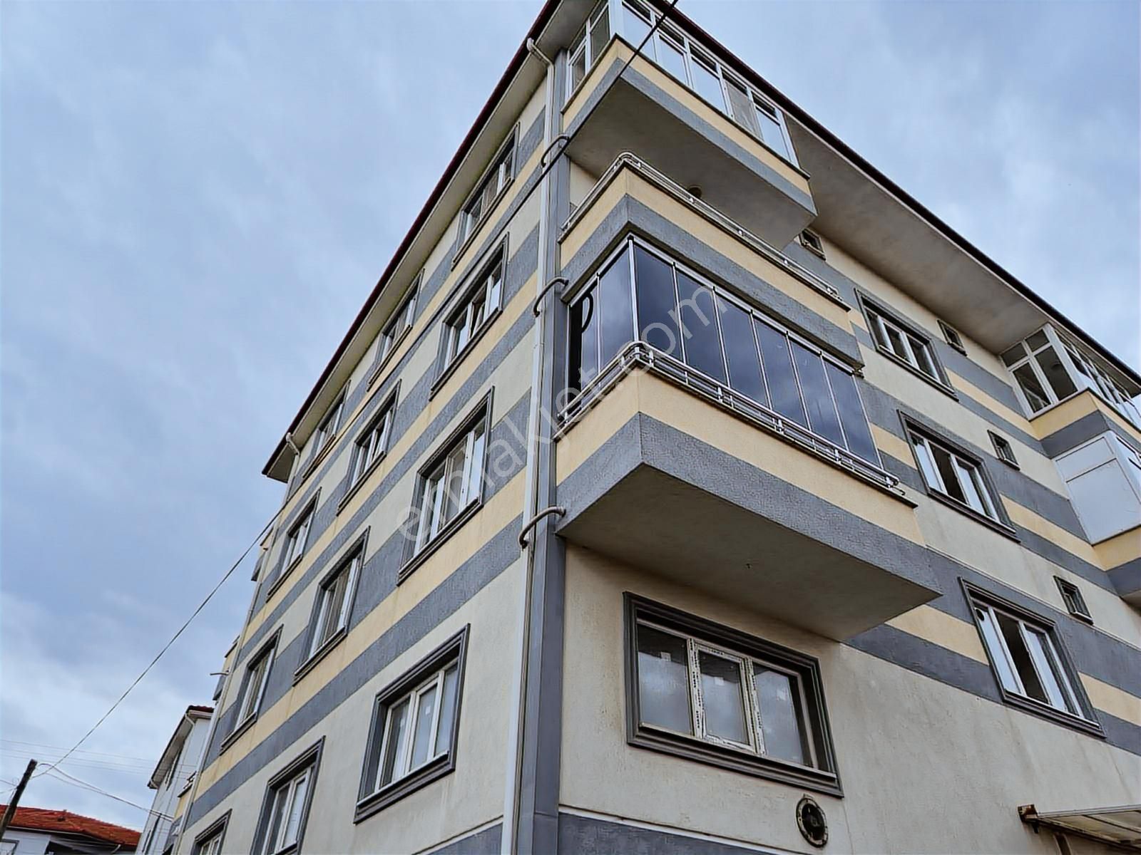 Realty World'dan Ferizli İnönü'de Arakat 90m2 Boş 2+1 Son Gün - Görsel 25