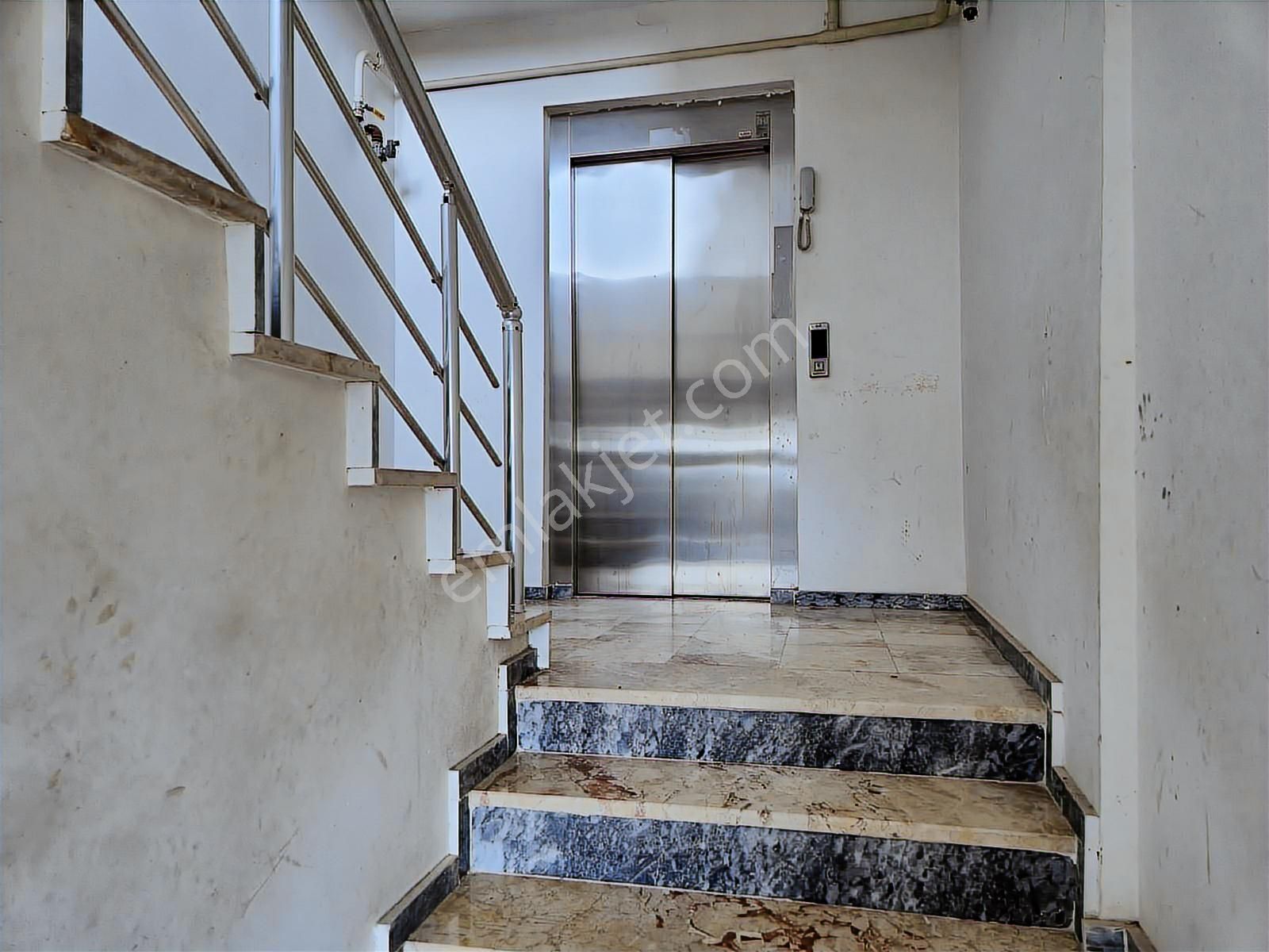 Realty World'dan Ferizli İnönü'de Arakat 90m2 Boş 2+1 Son Gün - Görsel 27