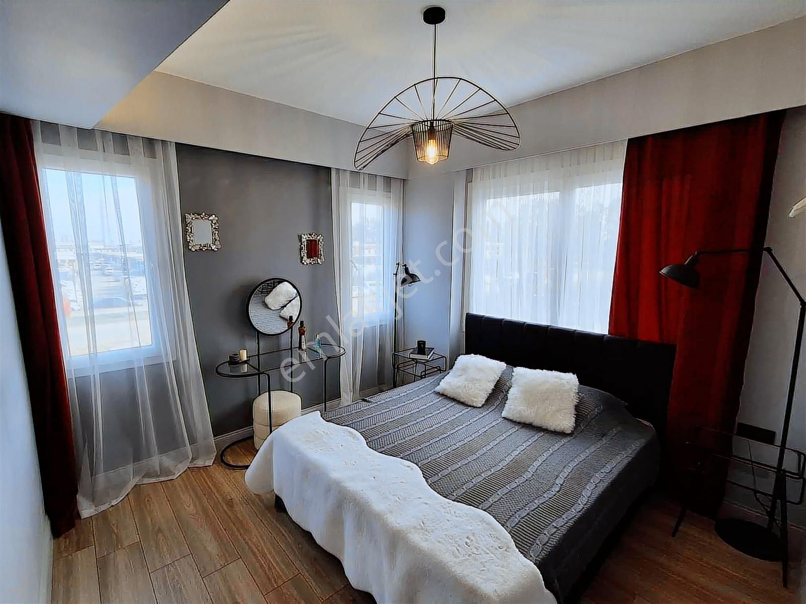 Bu Fırsatı Kaçırmayın Güvenlikli Havuzlu Site İçi Lüx Daire - Görsel 16