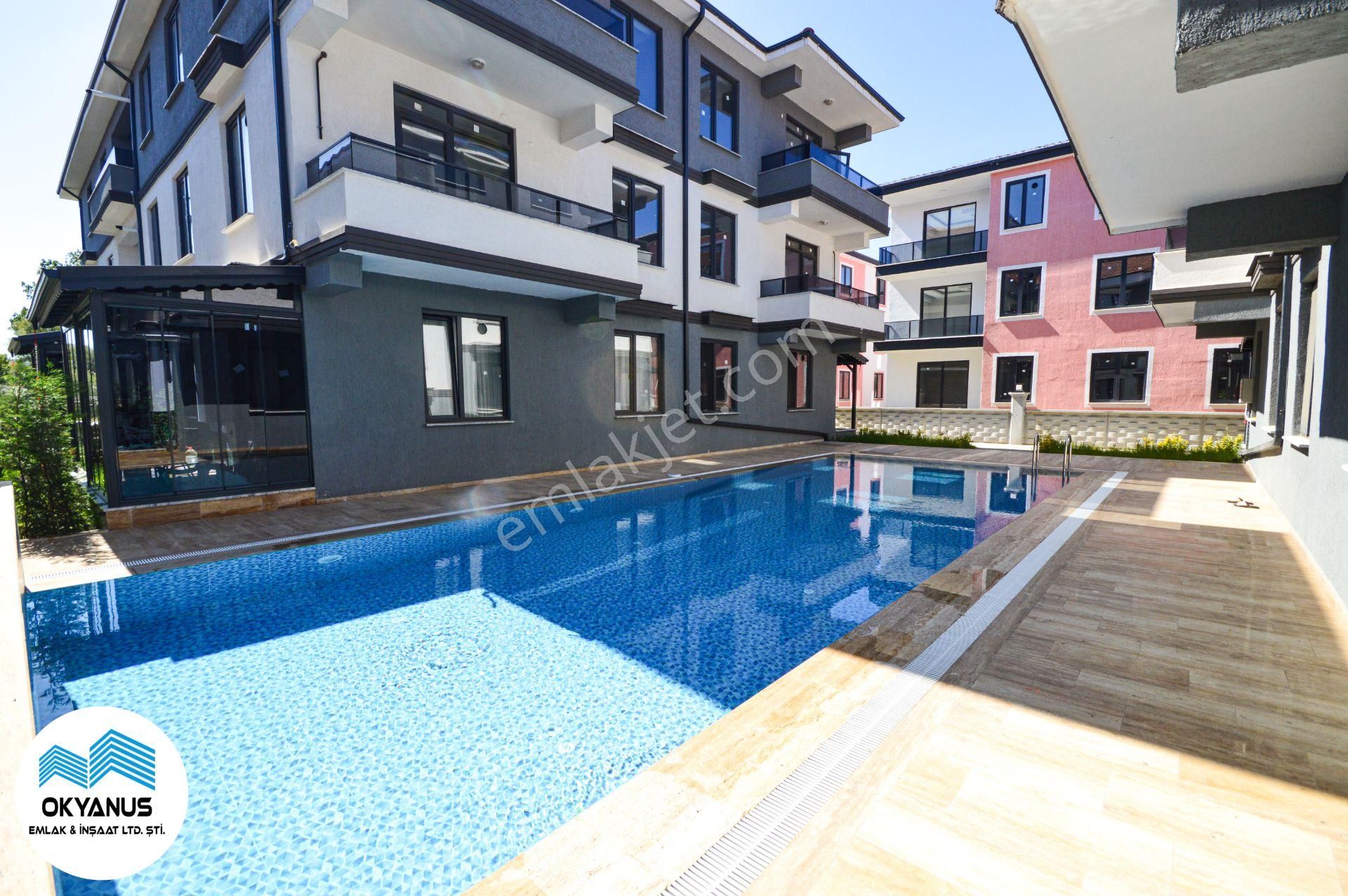 Sakarya Karasu Da Havuz Keyfi Ve Bahçe Keyfi Yan Yana Sıfır 2+1