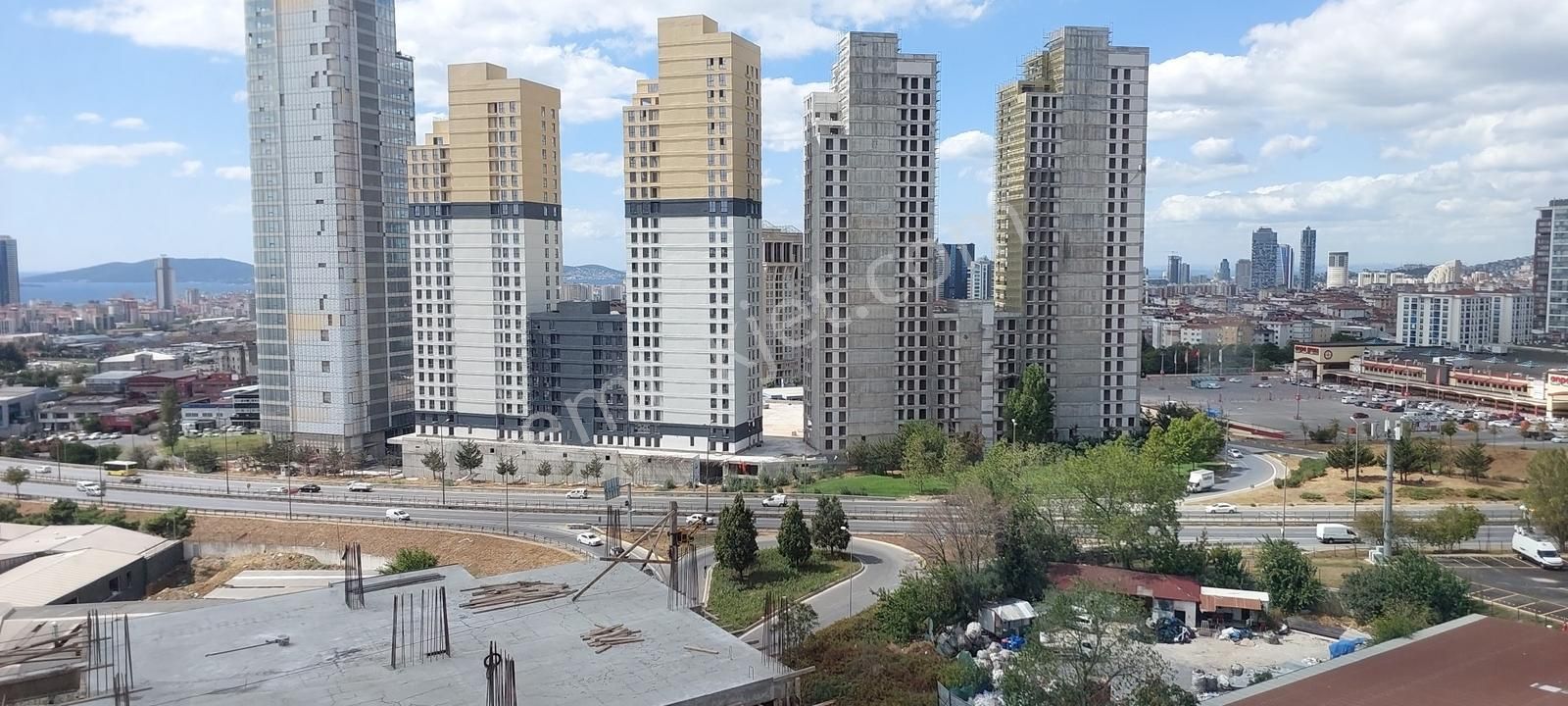 E5,metro Yakını Deniz Manzaralı,aile Sitesinde Harika Fırsat3+1 - Görsel 18