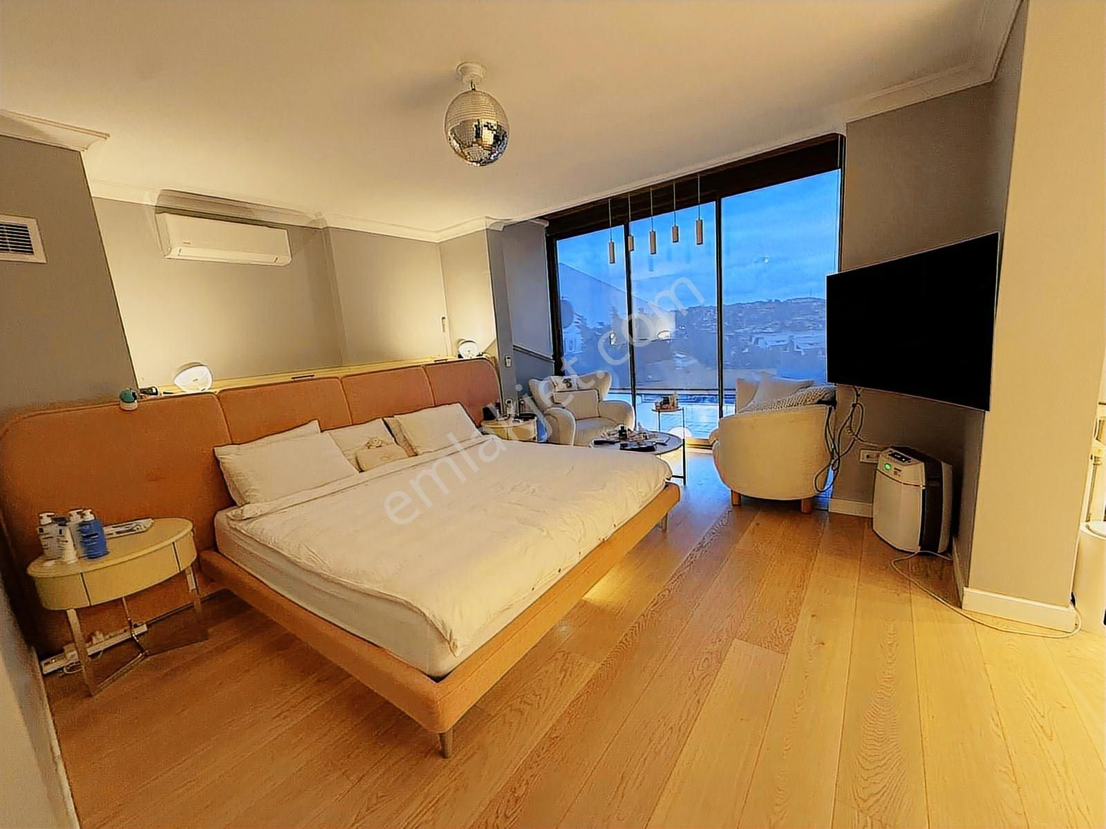 E5,metro Yakını Deniz Manzaralı,aile Sitesinde Harika Fırsat3+1 - Görsel 9