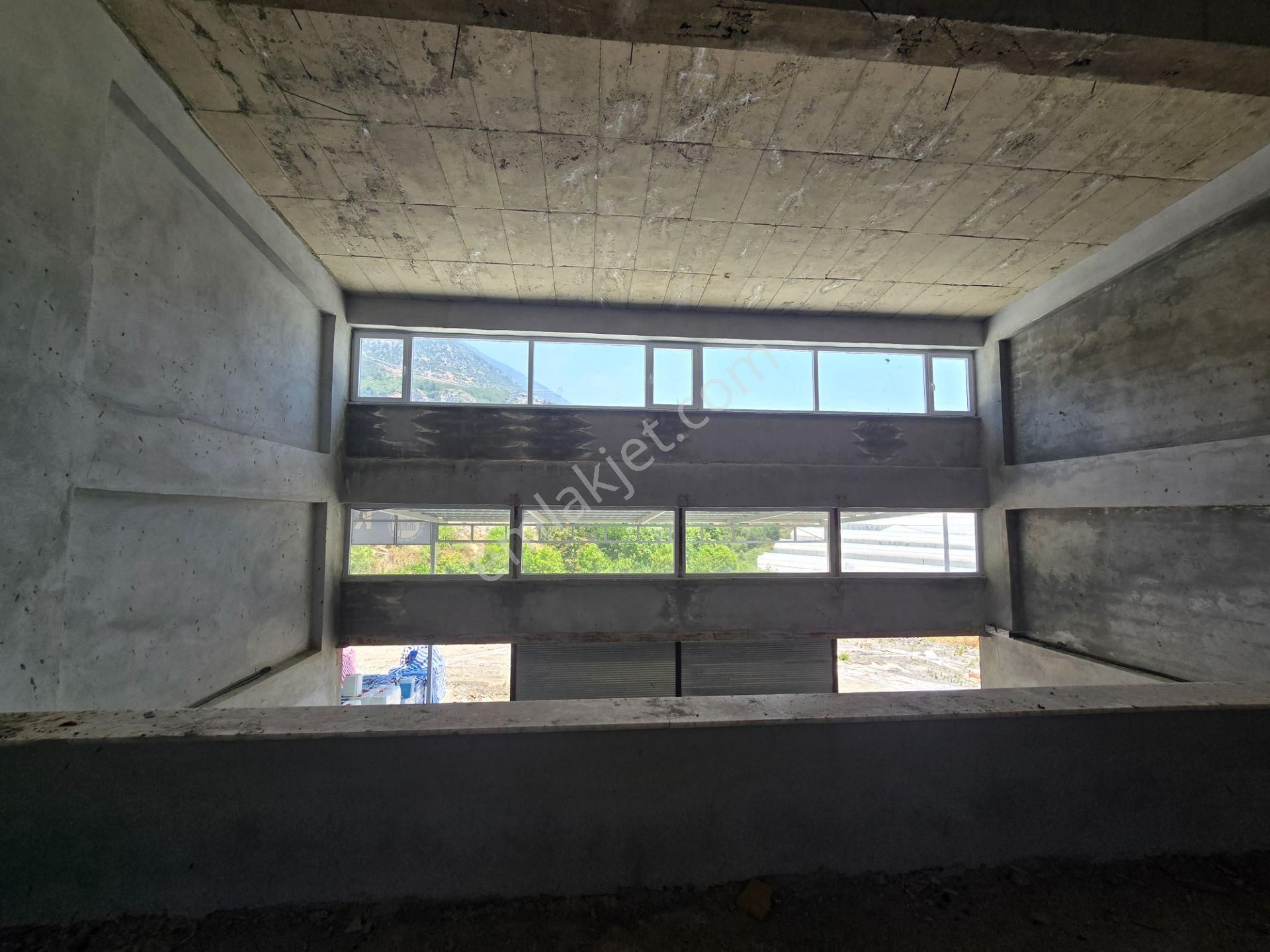 Kestel Sanayide Köşe Başı Satılık 200 M2 Dükkan - Görsel 6