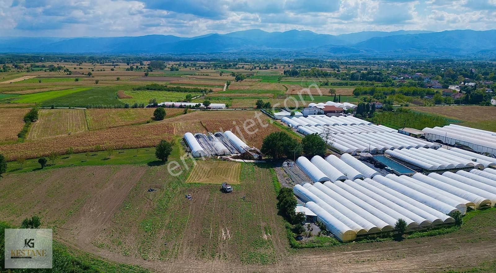Toprak Yollu| Şekli Düzgün| Tren Yoluna Yakın Tarla - Görsel 17
