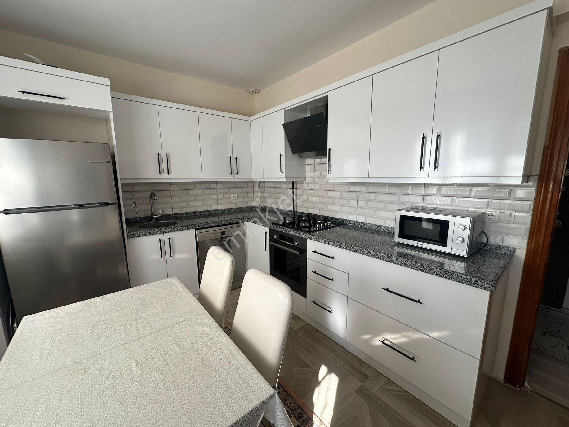 Aydın Soke Cumhuriyet Mahallesinde 3+1 140 M2 1.kat Satılık Daire - Görsel 2