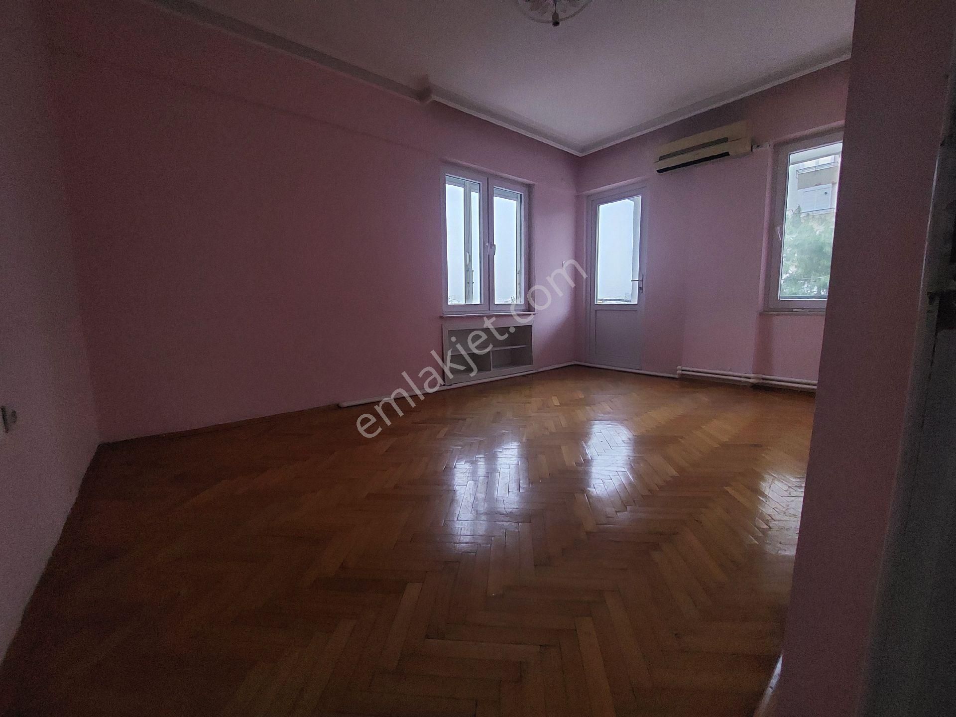 Altınkum Mah. 160m2 3+1 Doğalgazlı - Görsel 9