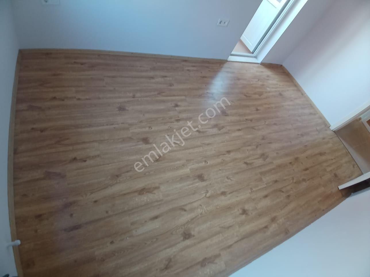 Kuzeyyaka Mh 2+1 Daire 2 Kat 100 M2