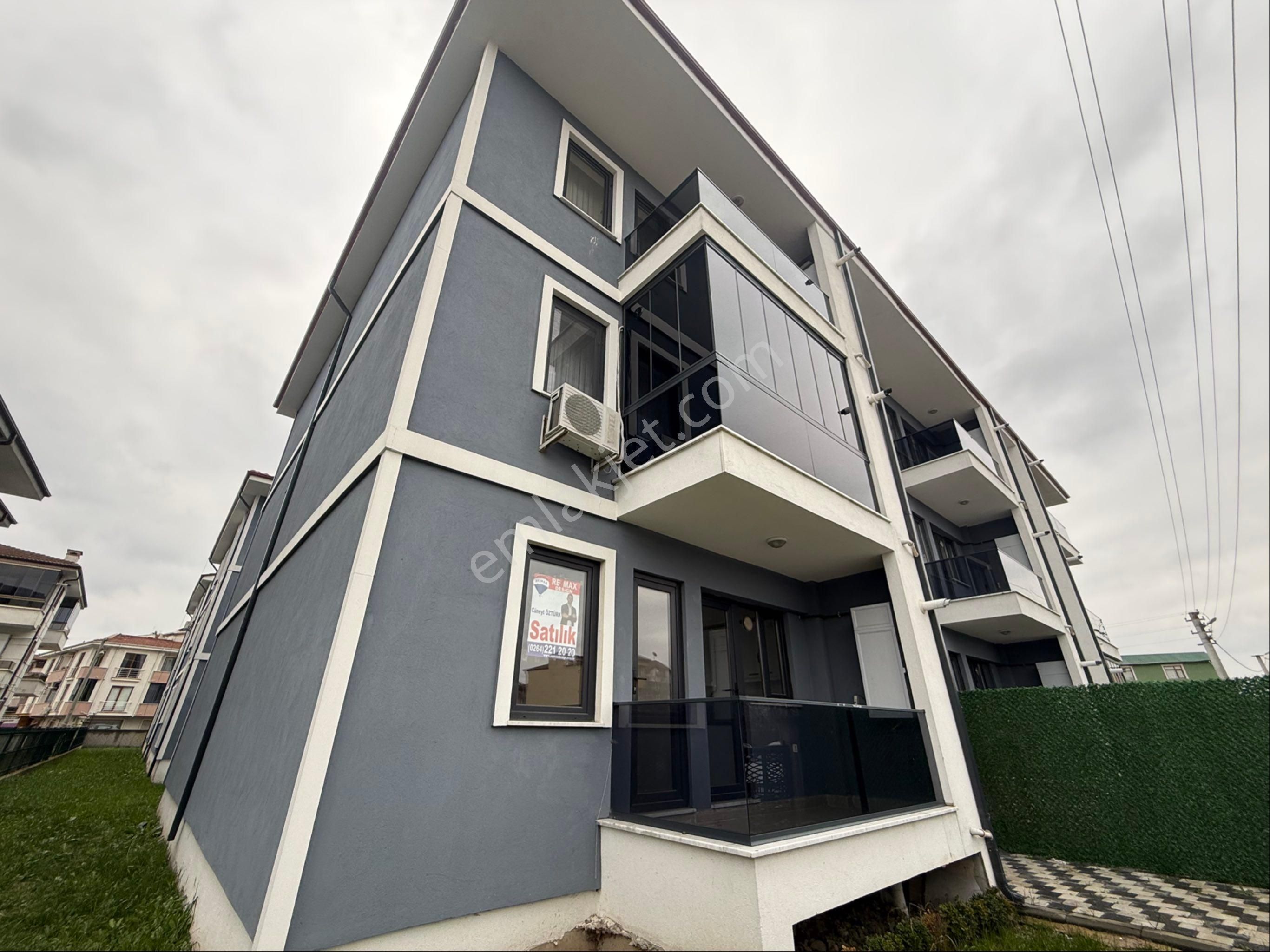 Sakarya Adapazarı Tuzla Mah. Satılık 2+1 Daire Remax Desıgn