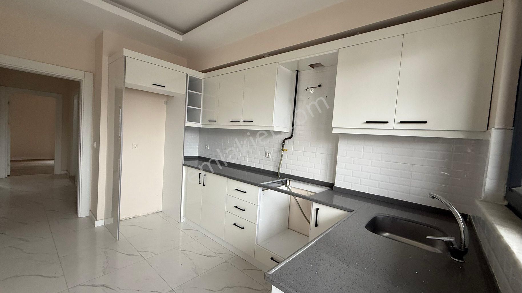 Sakarya Adapazarı Tuzla Mah. Satılık 2+1 Daire Remax Desıgn - Görsel 7