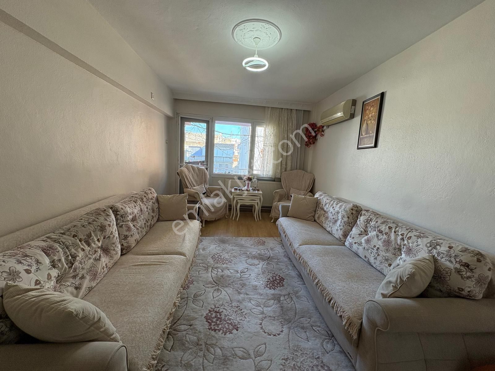 Kazımdirik Mahallesinde 3+1 Kapalı Mutfak Yenilenmiş Daire - Görsel 10