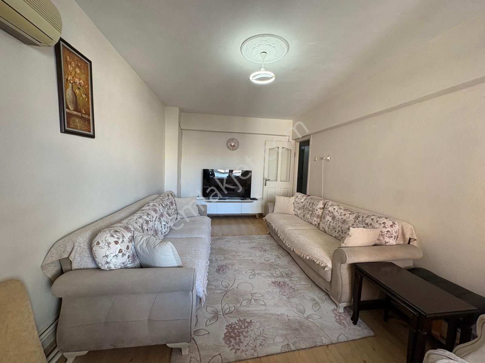 Kazımdirik Mahallesinde 3+1 Kapalı Mutfak Yenilenmiş Daire - Görsel 9