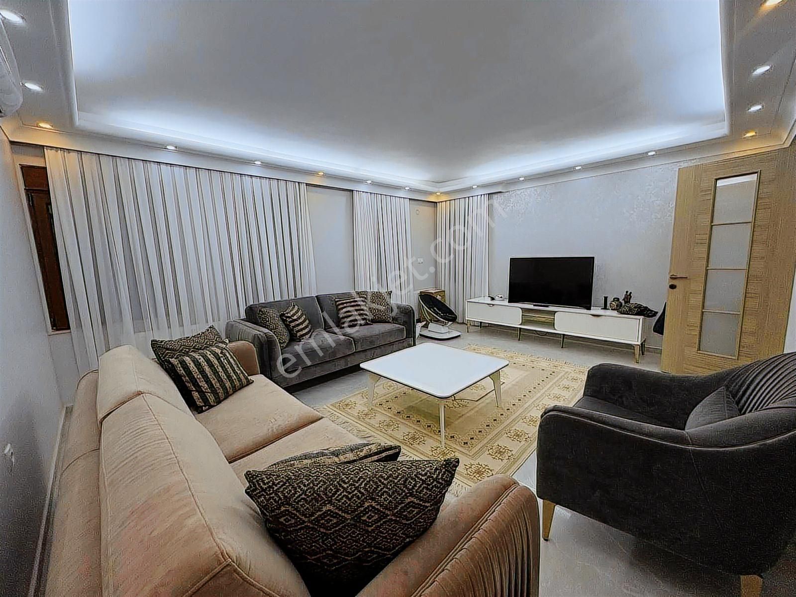 Cunda Merkez'de 3+1 Sıfır Eşyalı Bahçeli Daire - Görsel 7