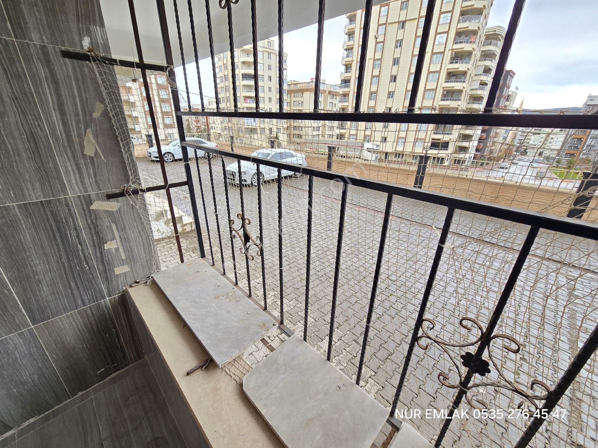 Narlıkuyuda 2.35 Mt Yola Sıfır 2+1 Yüksek Giriş Kat **nur Emlak ** - Görsel 8