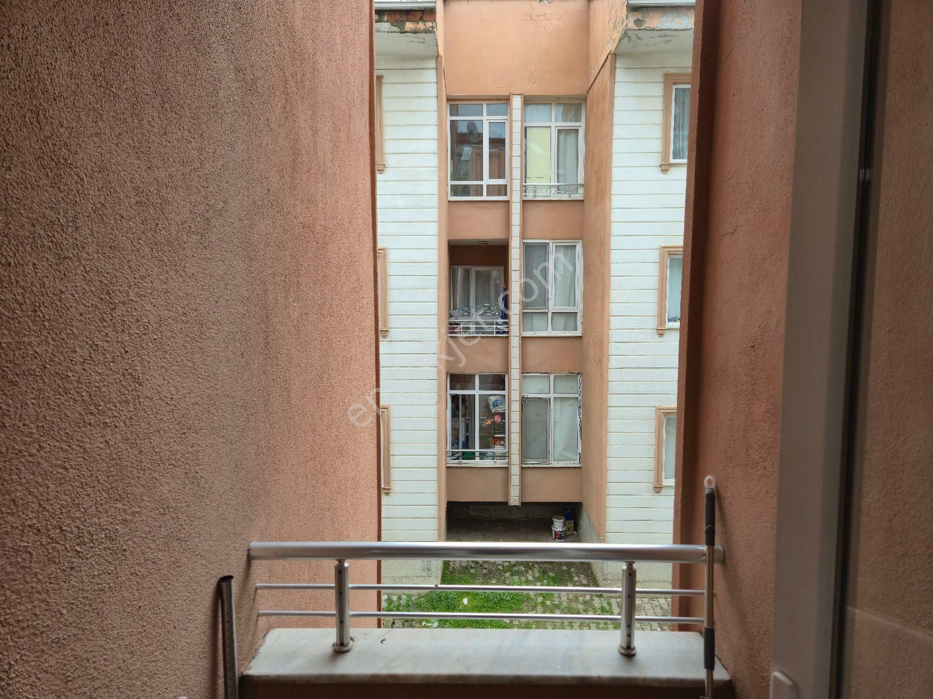 Realty World'dan Geyve Tepecikler'de Sitede Arakat 110m2 3 Balkonlu 3+1 - Görsel 19