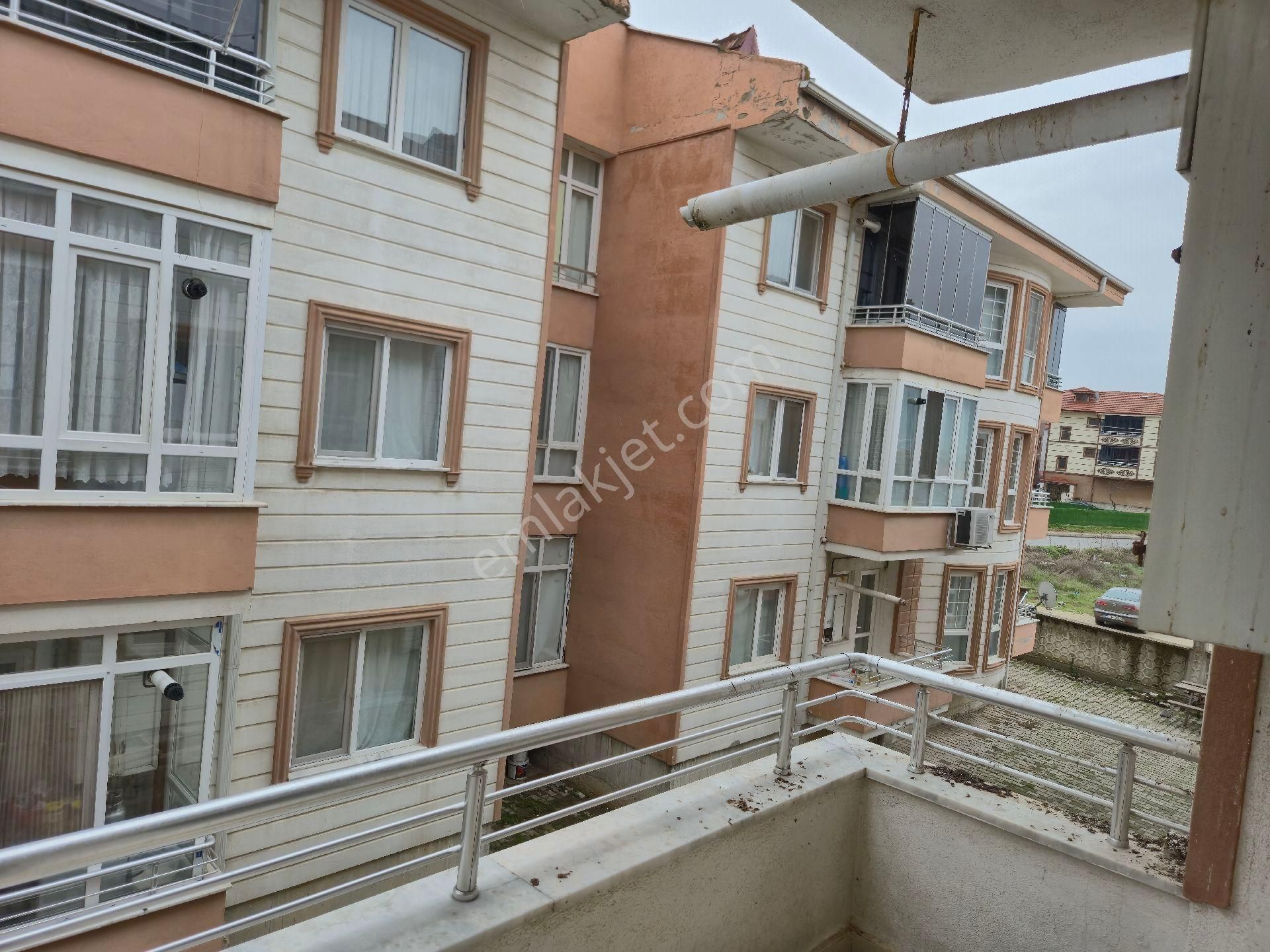 Realty World'dan Geyve Tepecikler'de Sitede Arakat 110m2 3 Balkonlu 3+1 - Görsel 16