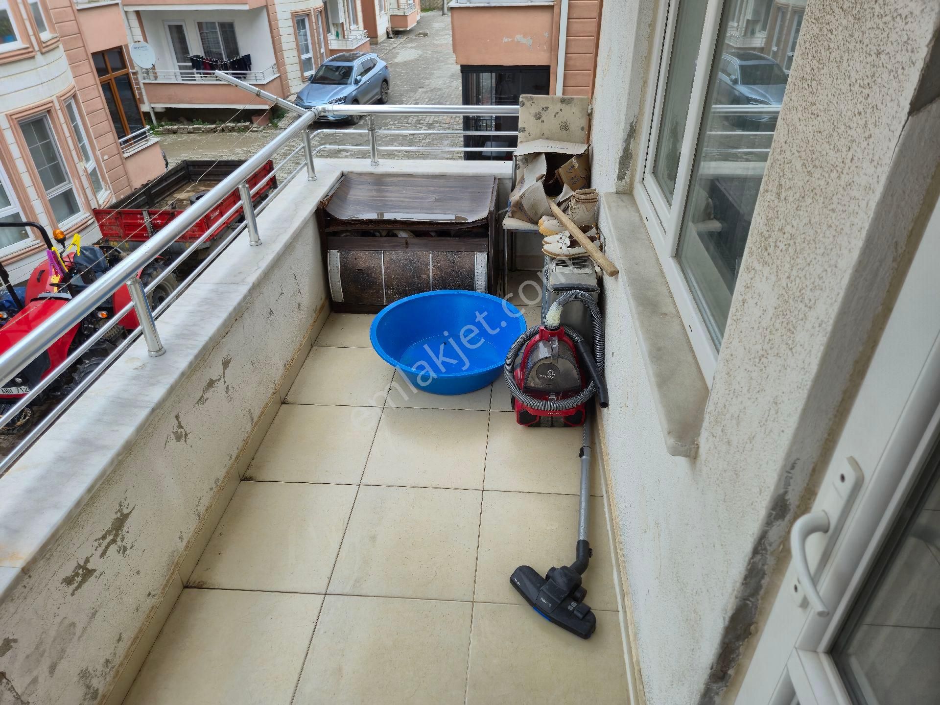 Realty World'dan Geyve Tepecikler'de Sitede Arakat 110m2 3 Balkonlu 3+1 - Görsel 11