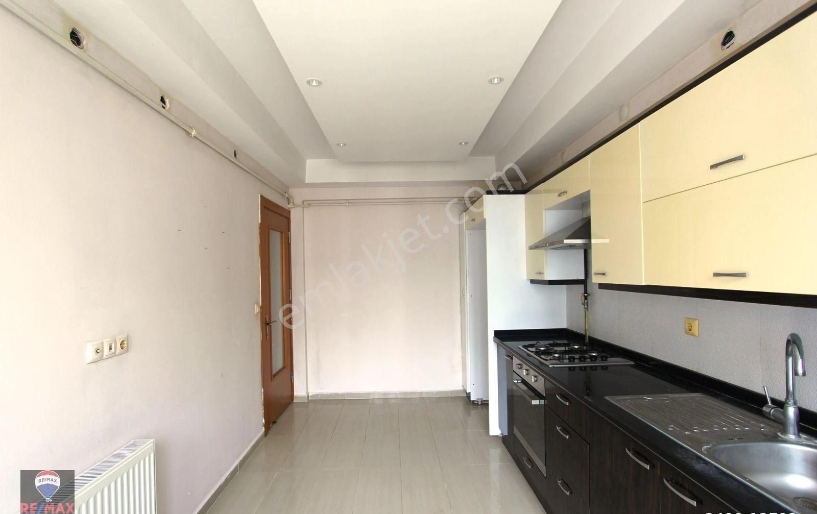 Karşıyaka Yalı Mahallesinde 3+1 Satılık Daire - Görsel 25