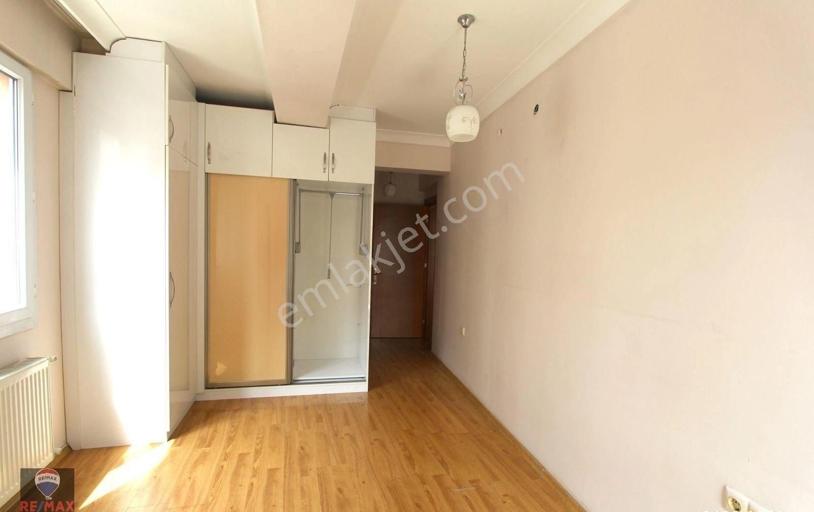 Karşıyaka Yalı Mahallesinde 3+1 Satılık Daire - Görsel 6