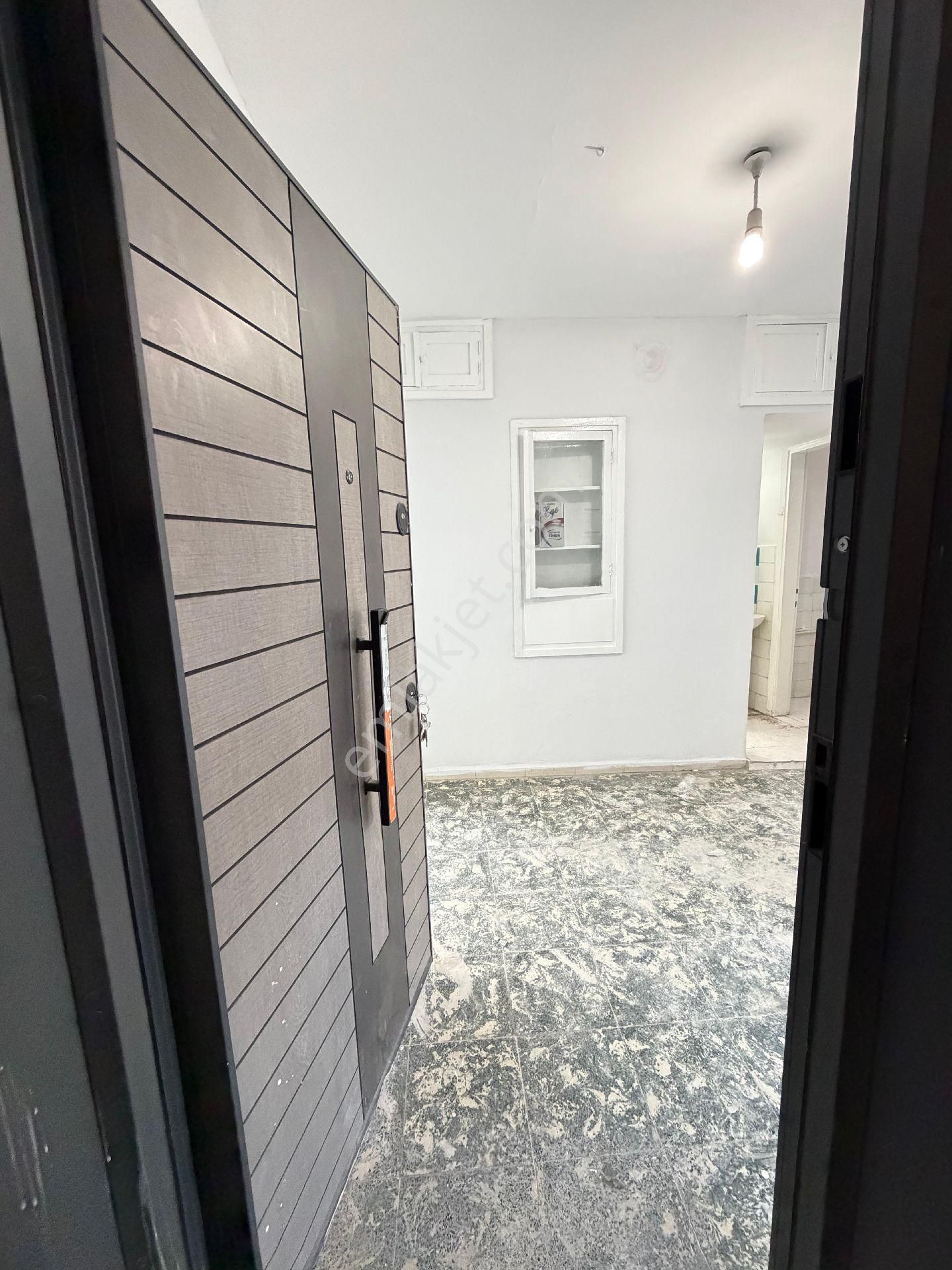 İzmir Konak Tınaztepe Mah.de - Görsel 18