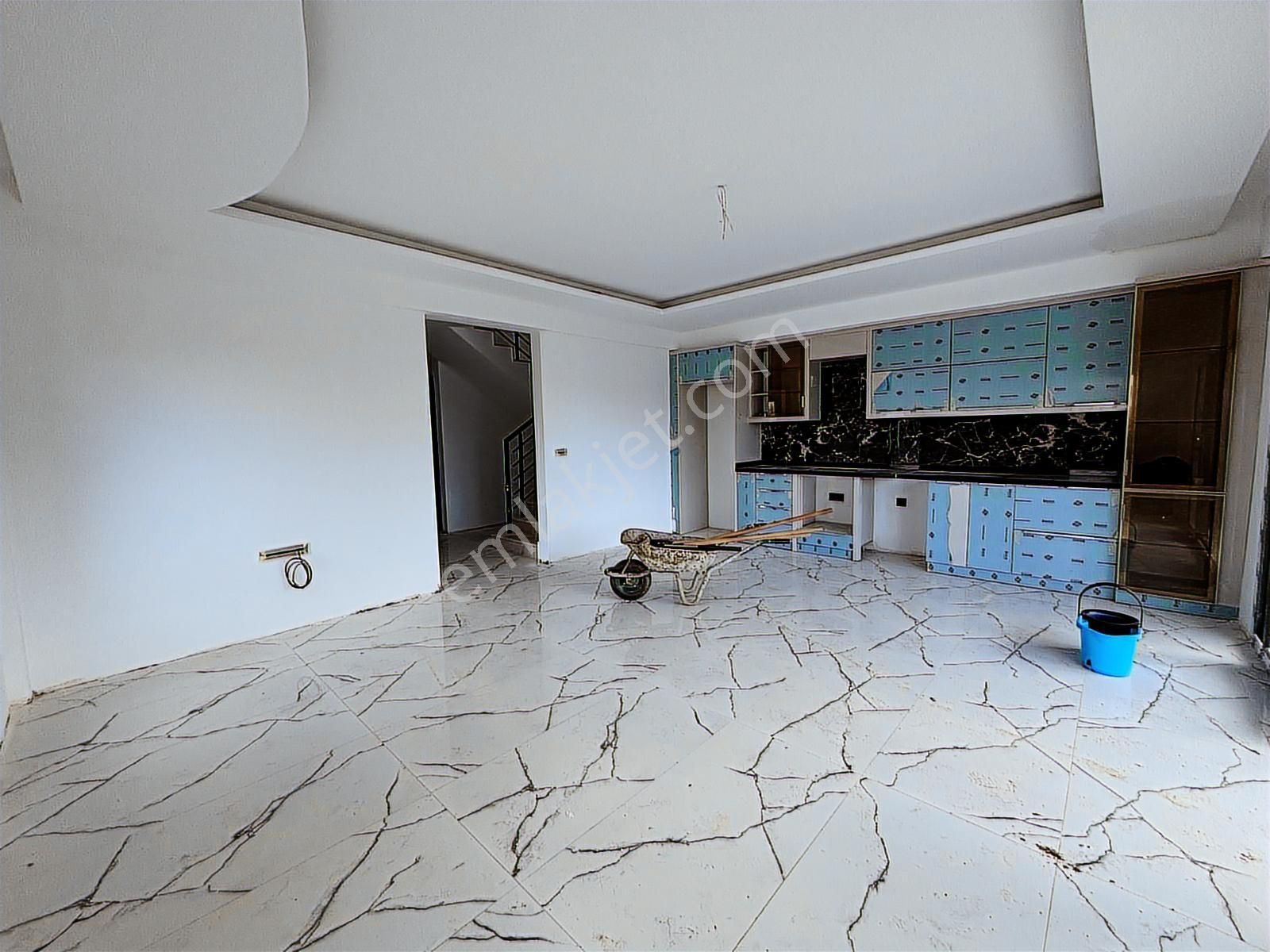 321m² Arsa İçinde Girişte Yatak Odası Olan Fırsaat Fiyatta Villa - Görsel 14