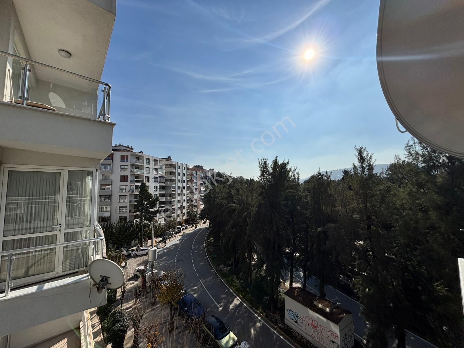 Alsancak Fuar Manzaralı Kilerli 3+1 Eşyalı 5.kat Ferah Kiralık Daire! - Görsel 14