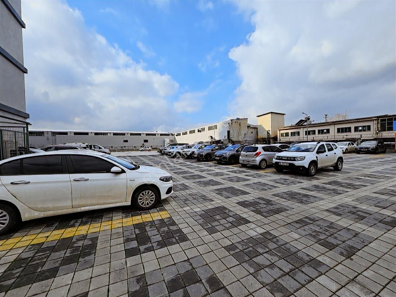 Okumuşlar'da İçi Komple Yapılı Eşyalı Satılık Avukatlık Ofisi - Görsel 14