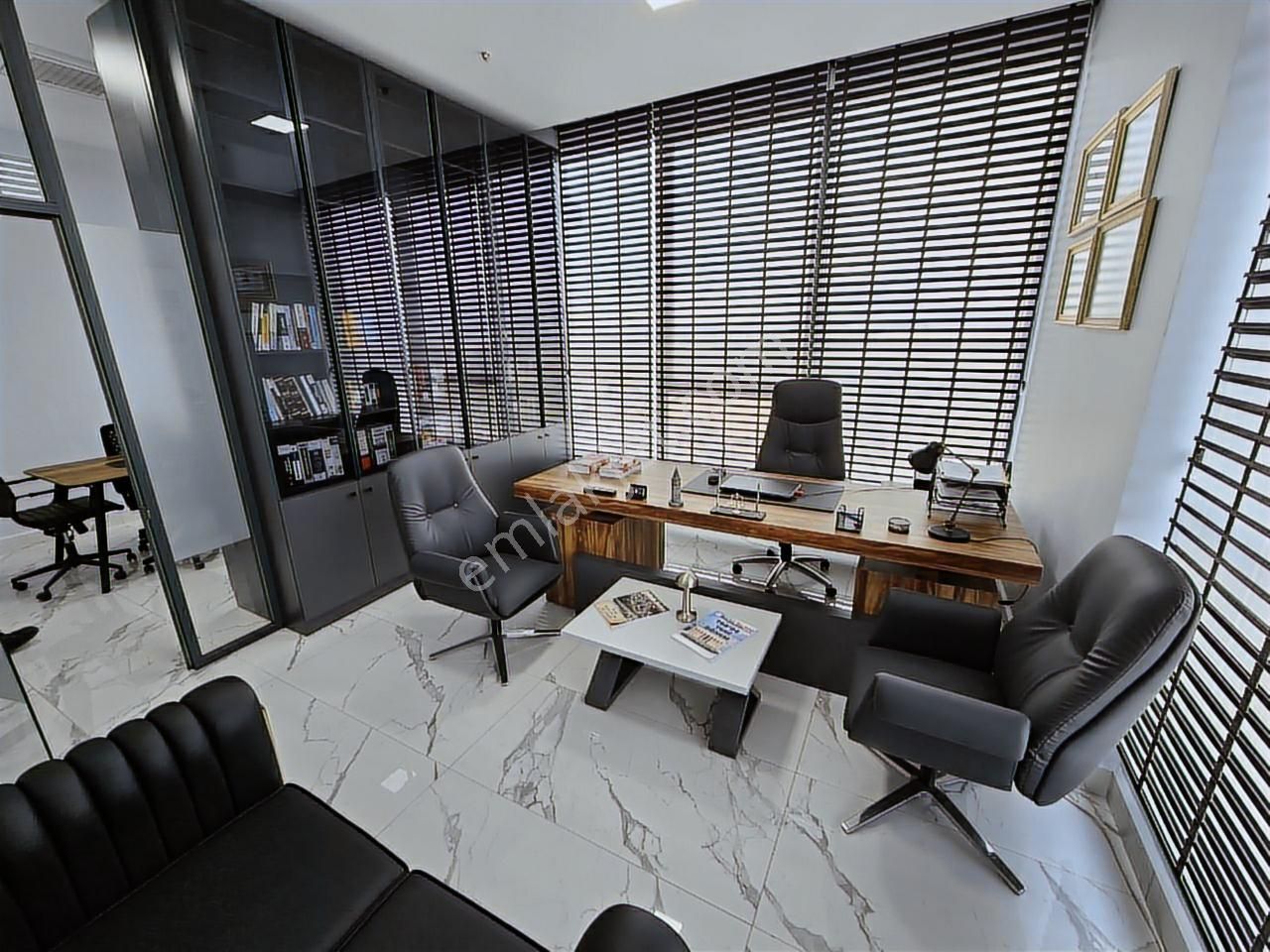 Okumuşlar'da İçi Komple Yapılı Eşyalı Satılık Avukatlık Ofisi