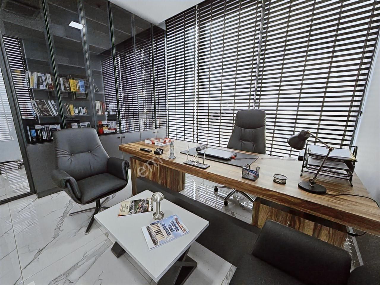 Okumuşlar'da İçi Komple Yapılı Eşyalı Satılık Avukatlık Ofisi - Görsel 2
