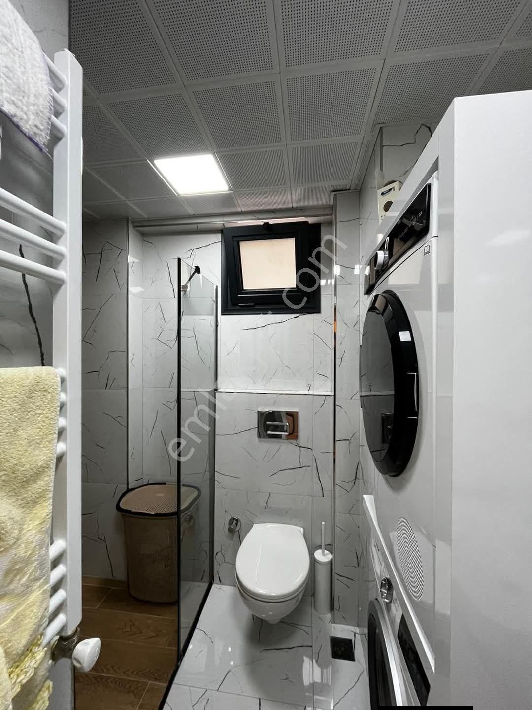 √√ Merkezii Lokasyon'da 1+1 70 M2 Full Eşyalı Daire √√ - Görsel 16